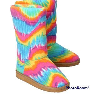 Beeposh by Melissa & Doug Girl's Rainbow Tie-Dye Slipper Boot